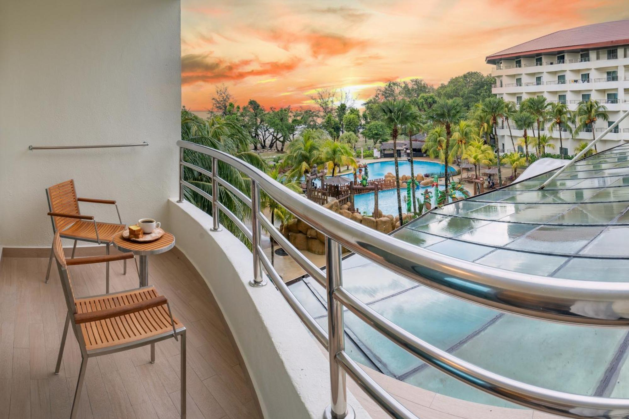 Executive Sea-Facing Suite,1742598917:JPEG